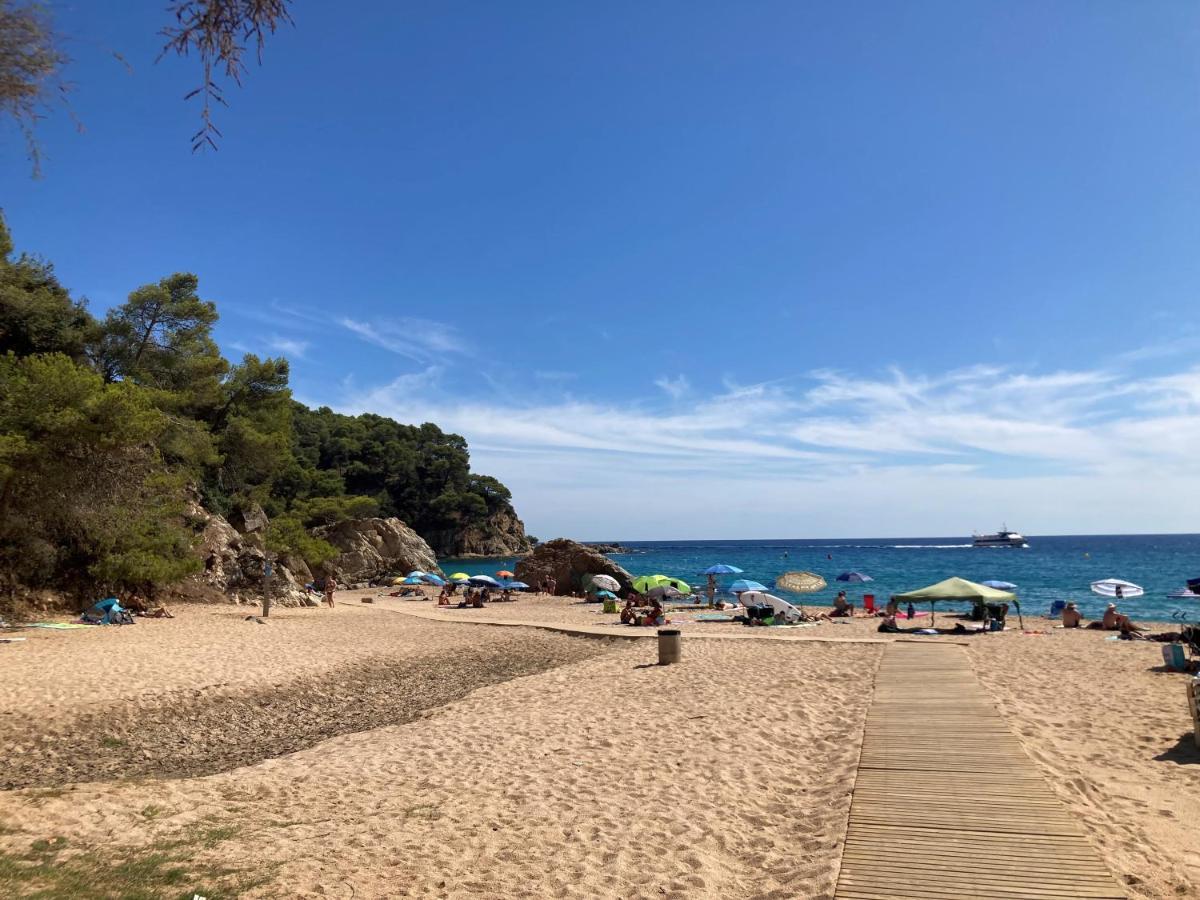 Albatross Mobile Homes On Camping Cala Canyelles Lloret de Mar Exterior photo